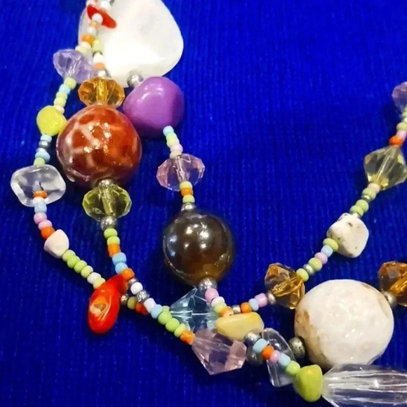 3 layer beaded multi colors multi charms necklace.. - Picture 5 of 5